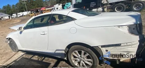 2013 Lexus Is 250C z USA, uszkodzony, nr VIN JTHFF2C2XD2529241